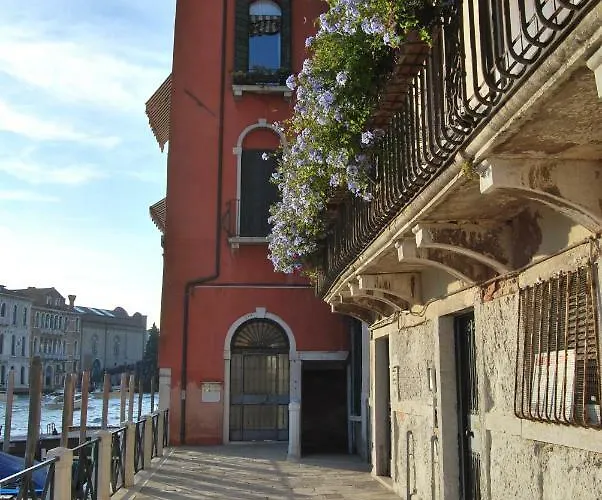 Hotel Casa Zucchi | Grand Canal *